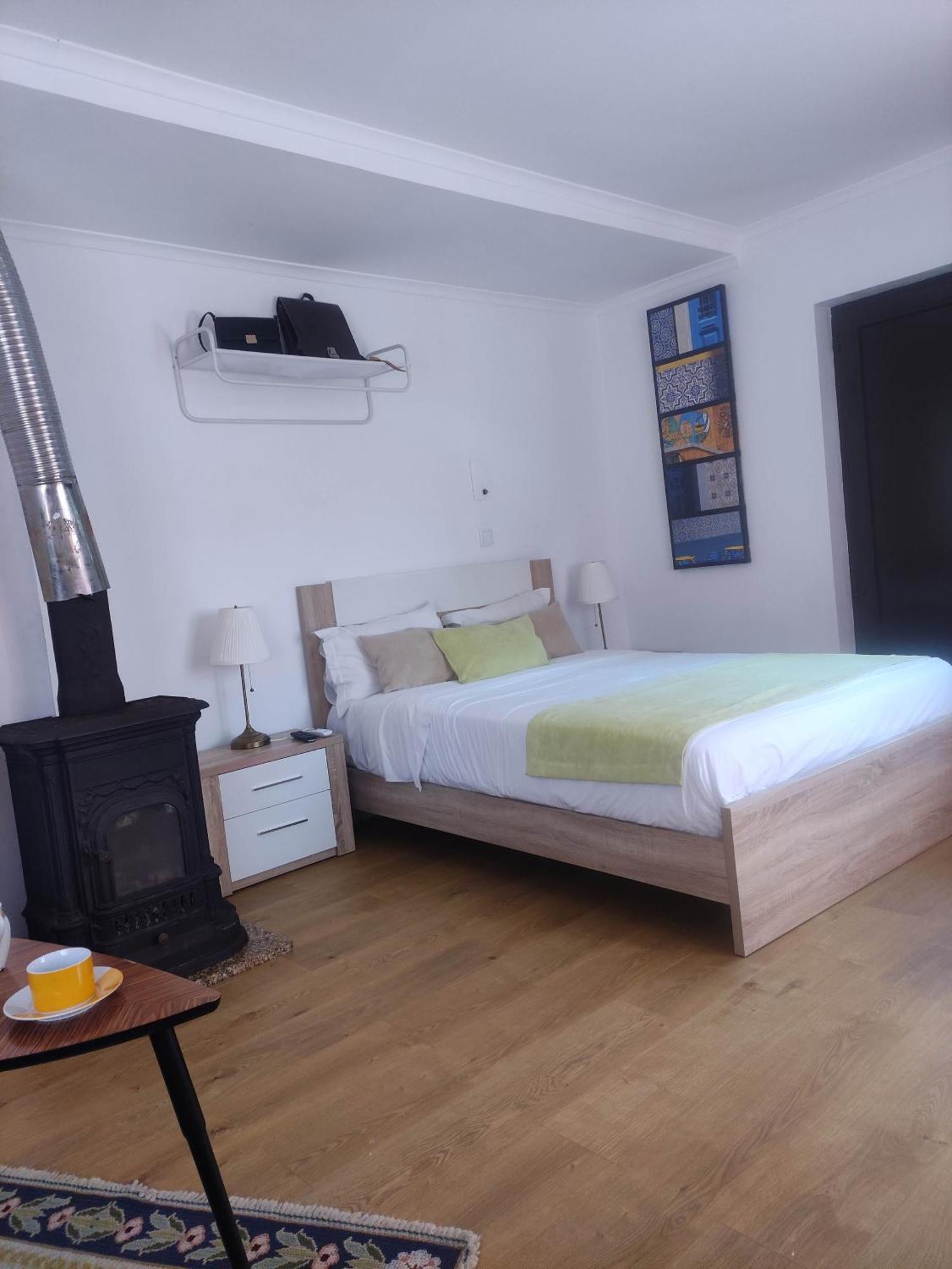 Oporto Glamour Suite House ヴィラ・ノヴァ・デ・ガイア 部屋 写真