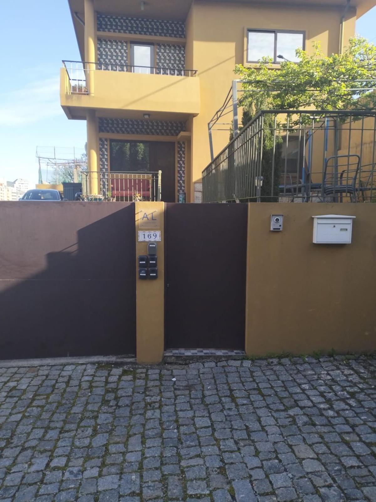 Oporto Glamour Suite House ヴィラ・ノヴァ・デ・ガイア エクステリア 写真